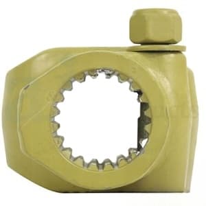 1036025 - Splined 1 3/4" - 20 Spline w/ Interfering Clamp Bolt Implement Yoke - Thumbnail 3