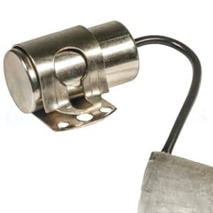 1750451M1 - Condenser