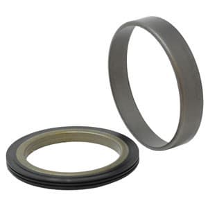 70268132 - Sleeve & Seal Kit, Wheel Bearing