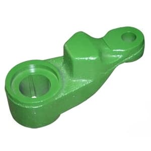 L25879 - Steering Arm (RH)