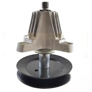 B1CC121 - CUB CADET 918-06978 SPINDLE ASSY